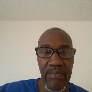 Meet your Posher, Ray